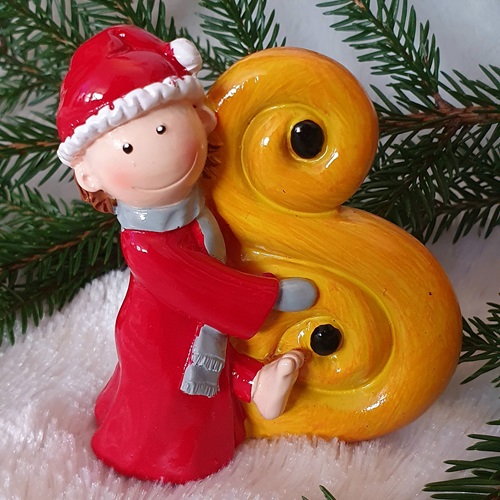 Barfota nisse med lussekatt