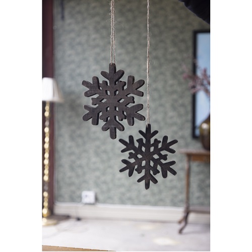 Hängande Snöflinga i trä