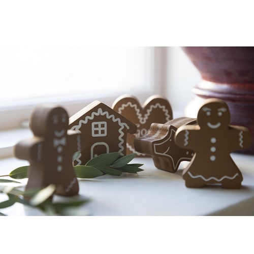Pepparkakshus litet i trä