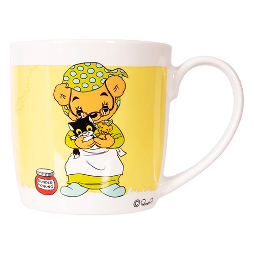 Mugg Farmor steker pannkakor