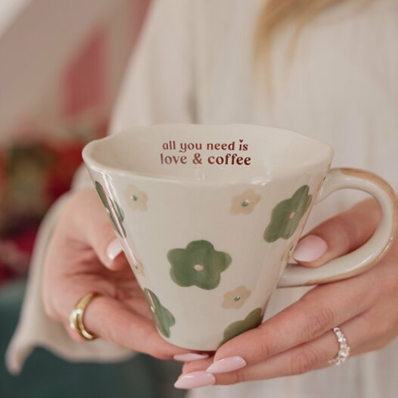Mugg - All you need is love & coffee