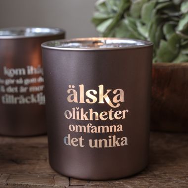 <span class="jp_product_title">Majas Lykta Älska Olikheter... inkl. gåvobox </span>
