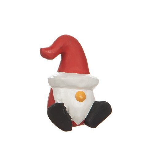 Liten sittande tomte i trä