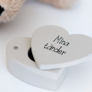 <span class="jp_product_title">Mina tänder trälåda Rosa</span>