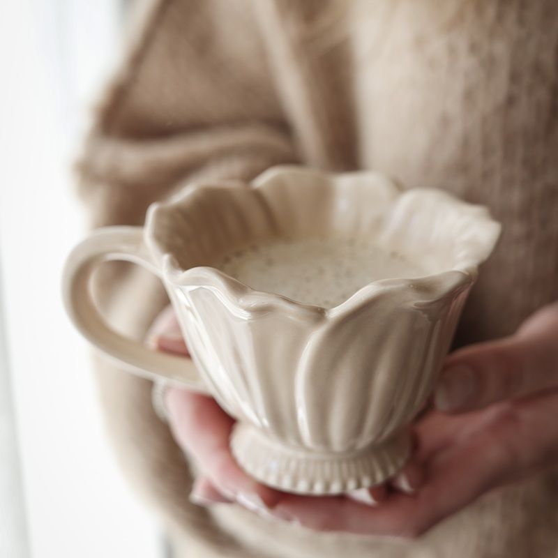 Majas Blomstra Mugg – Sand