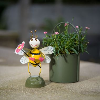 <span class="jp_product_title">Bi med blomma– i Hamrad Plåt</span>