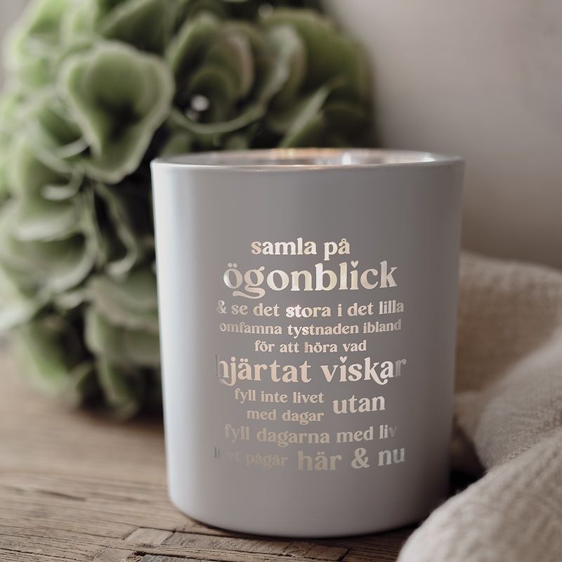 Majas lykta Samla på ögonblick Vit